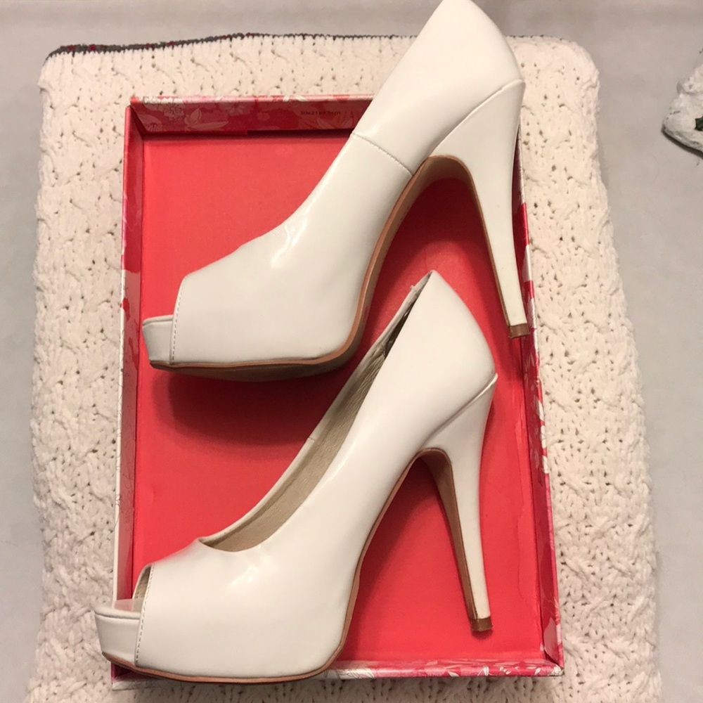 Patent White Pumps